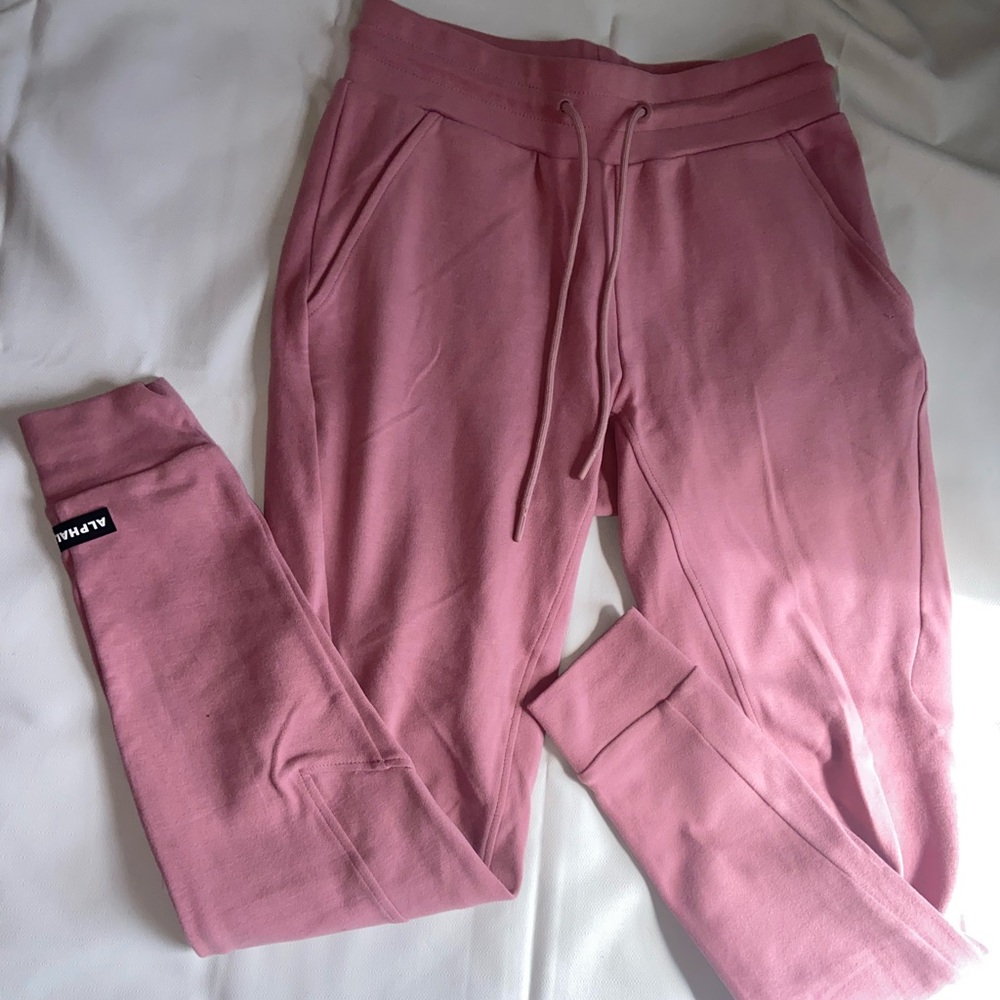 Alphalete joggers